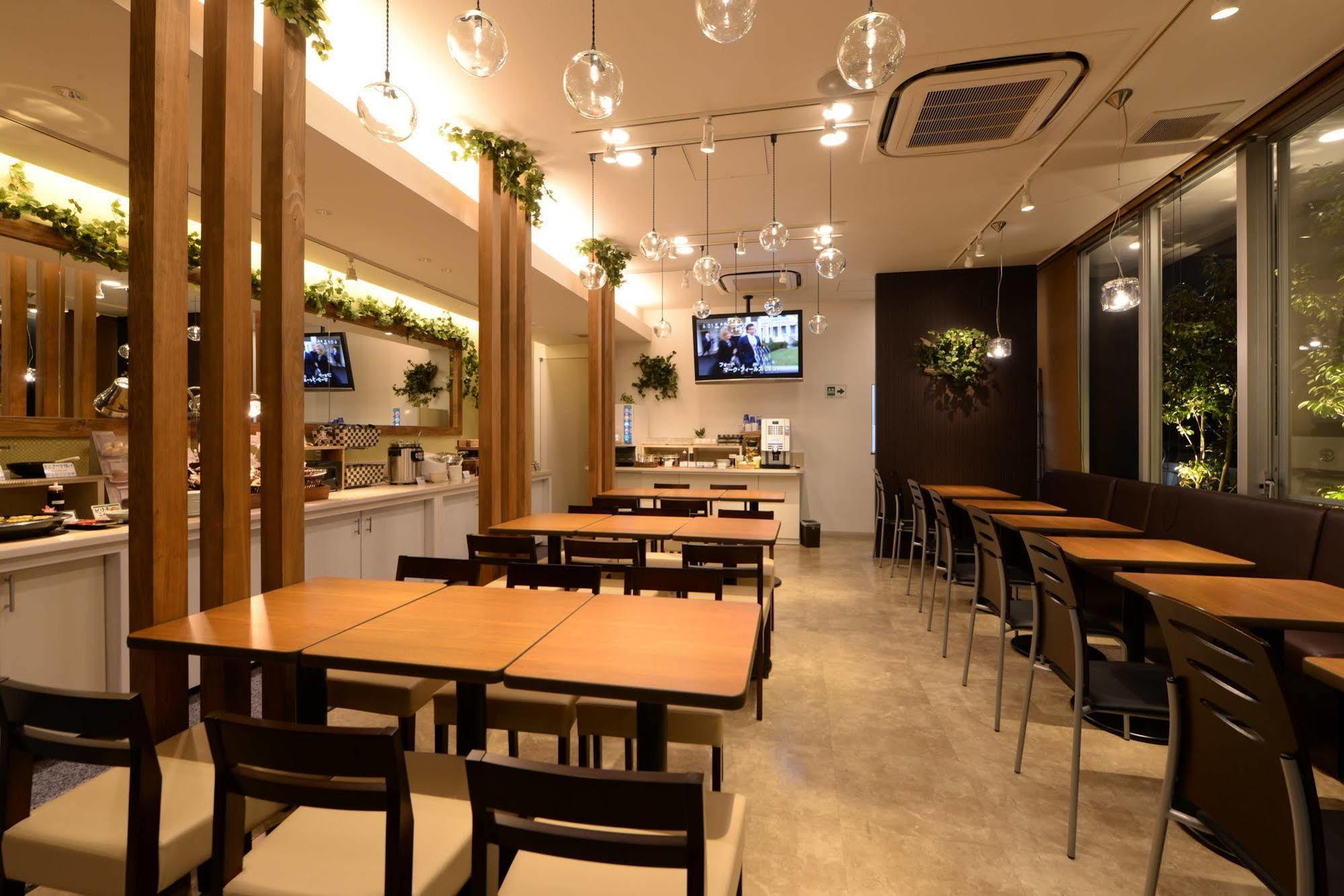 Vessel Inn Hiroshima Station Εξωτερικό φωτογραφία